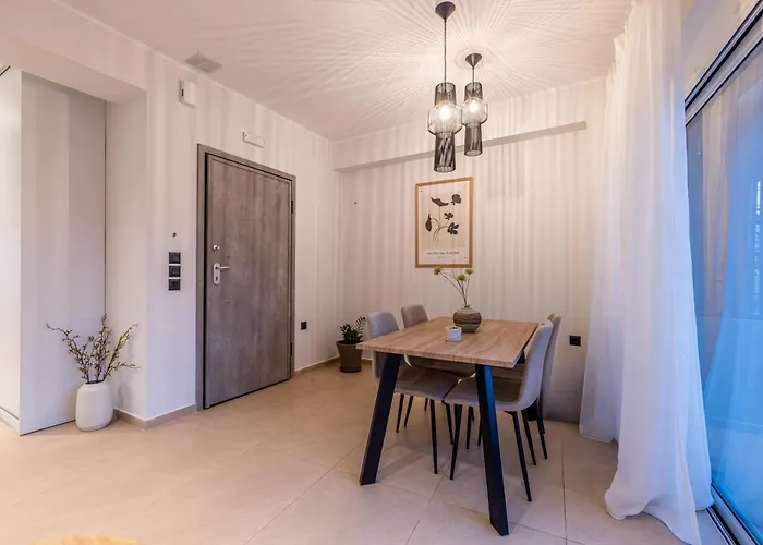 Selozia Apartments
